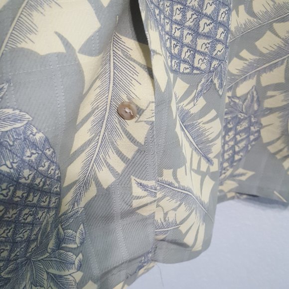 Bamboo Cay Men's Tropical Button Down Shirt - Picture 5 of 7